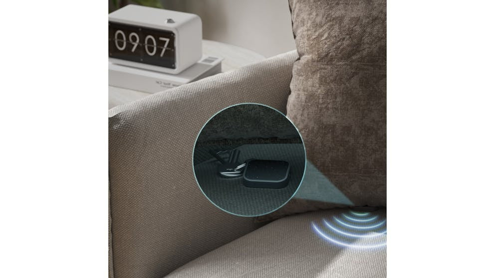 Open Box Journey Loc8 Finder Fob - Apple/Google Bluetooth Tracker (Black)