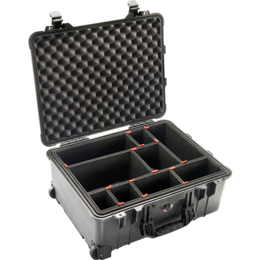 Pelican 1560 Case - Black with TrekPak Dividers