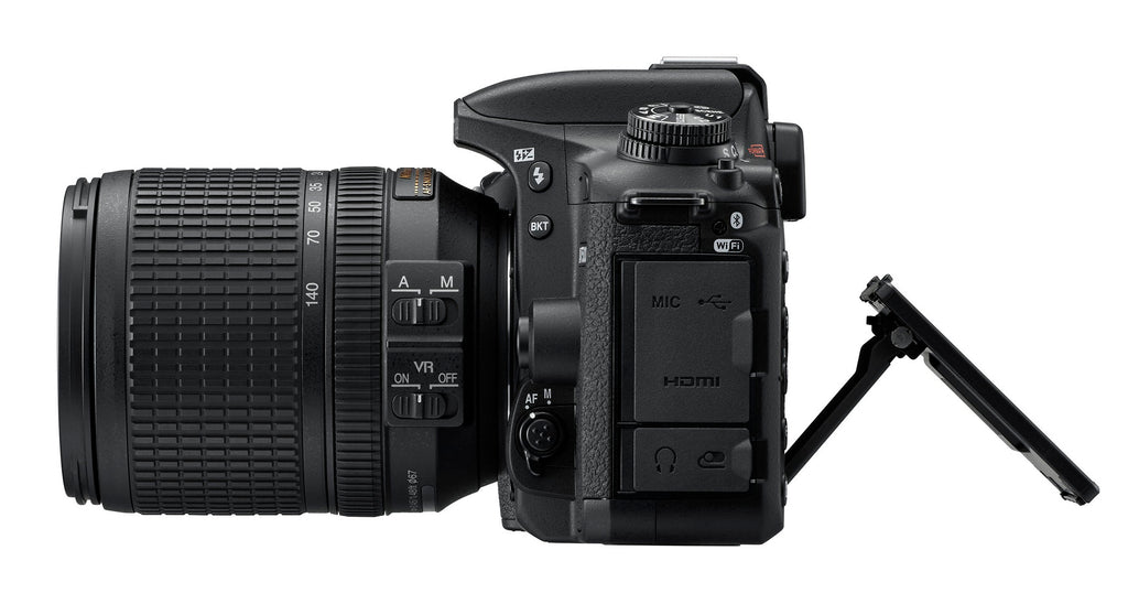 Nikon D7500 w/ 18-140mm VR