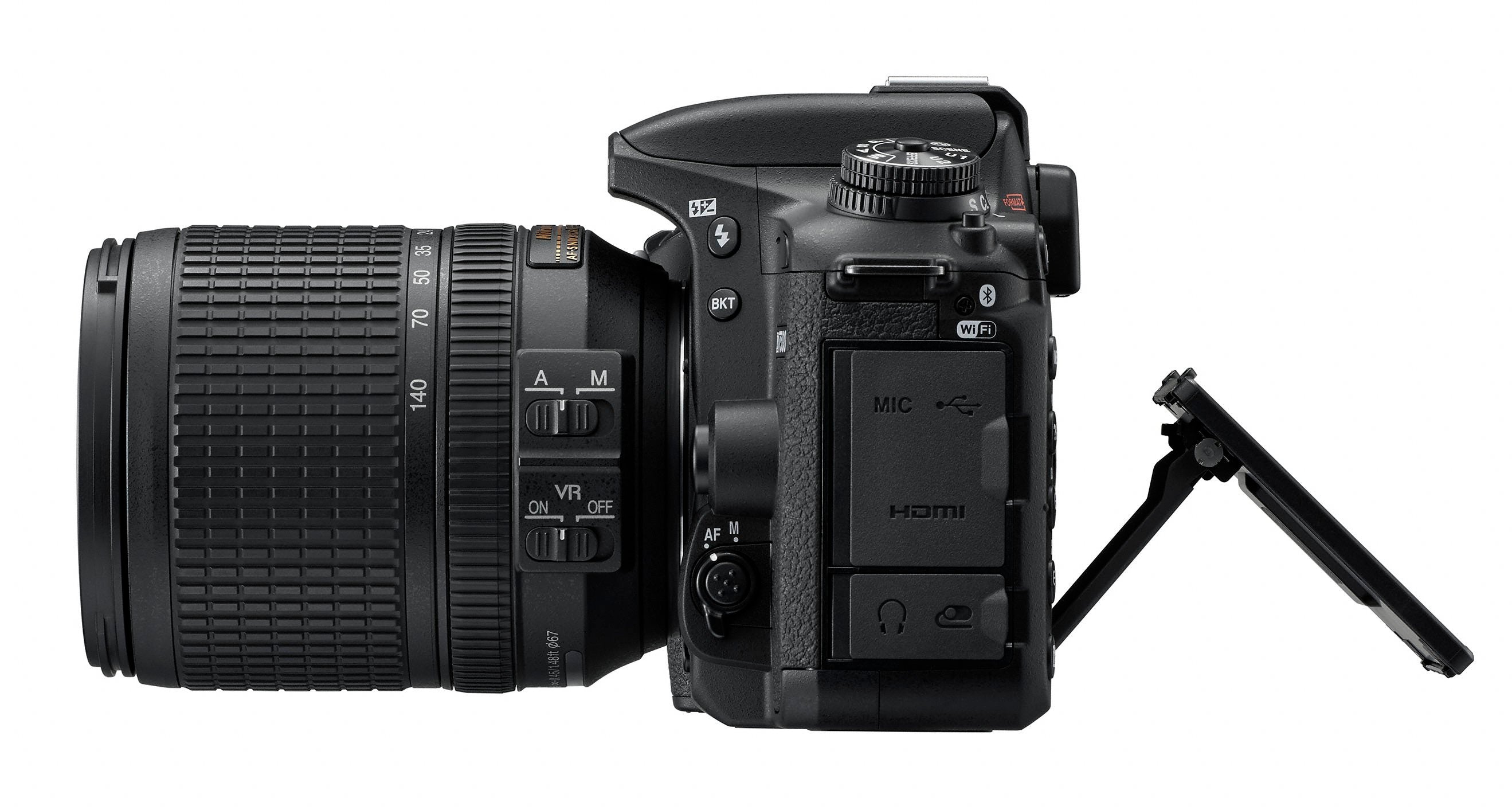 Nikon D7500 w/ 18-140mm VR