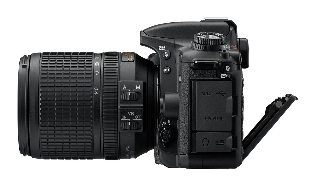 Nikon D7500 w/ 18-140mm VR