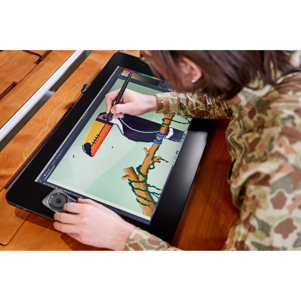 Wacom Cintiq Pro 24 Non Touch with Creative Pen