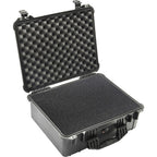 Pelican 1550 Case with Foam - Black  (1550B)