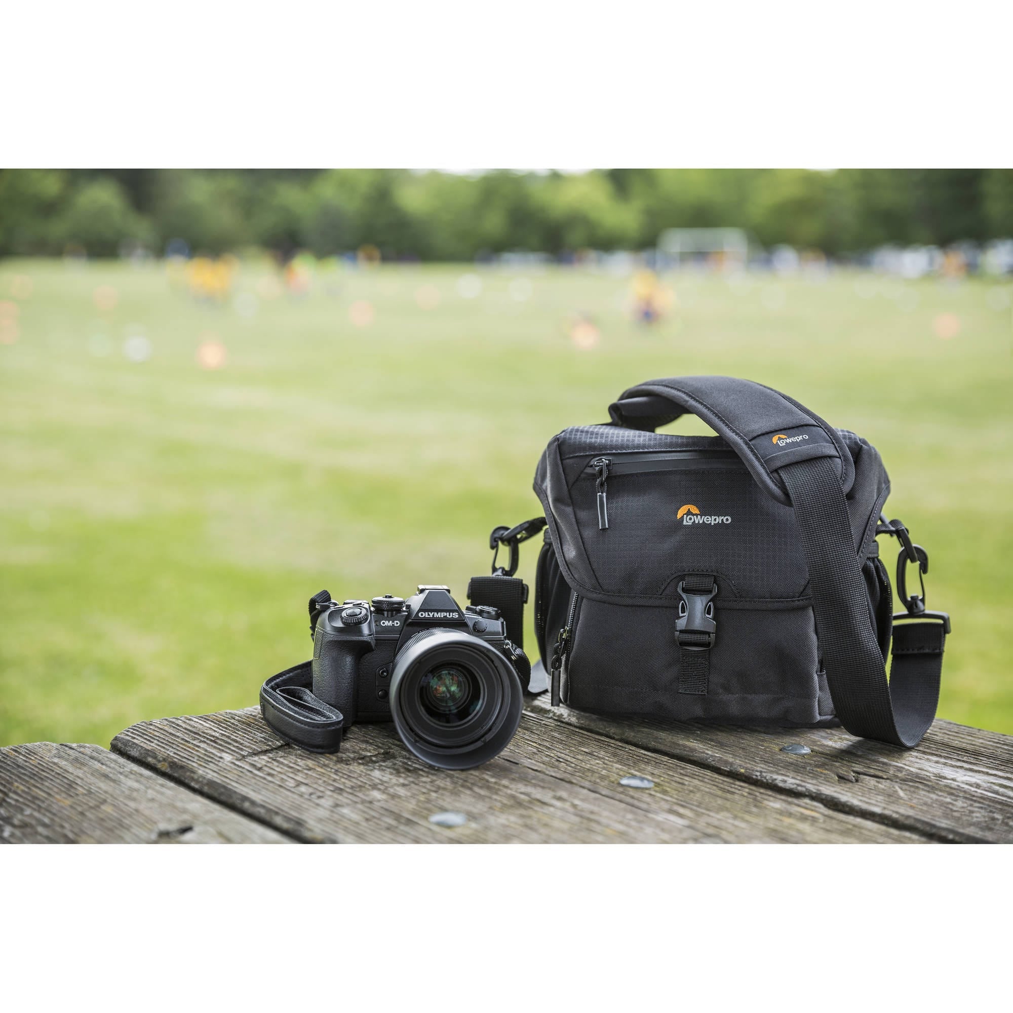 Lowepro Nova 140 AW II Shoulder Bag - Black