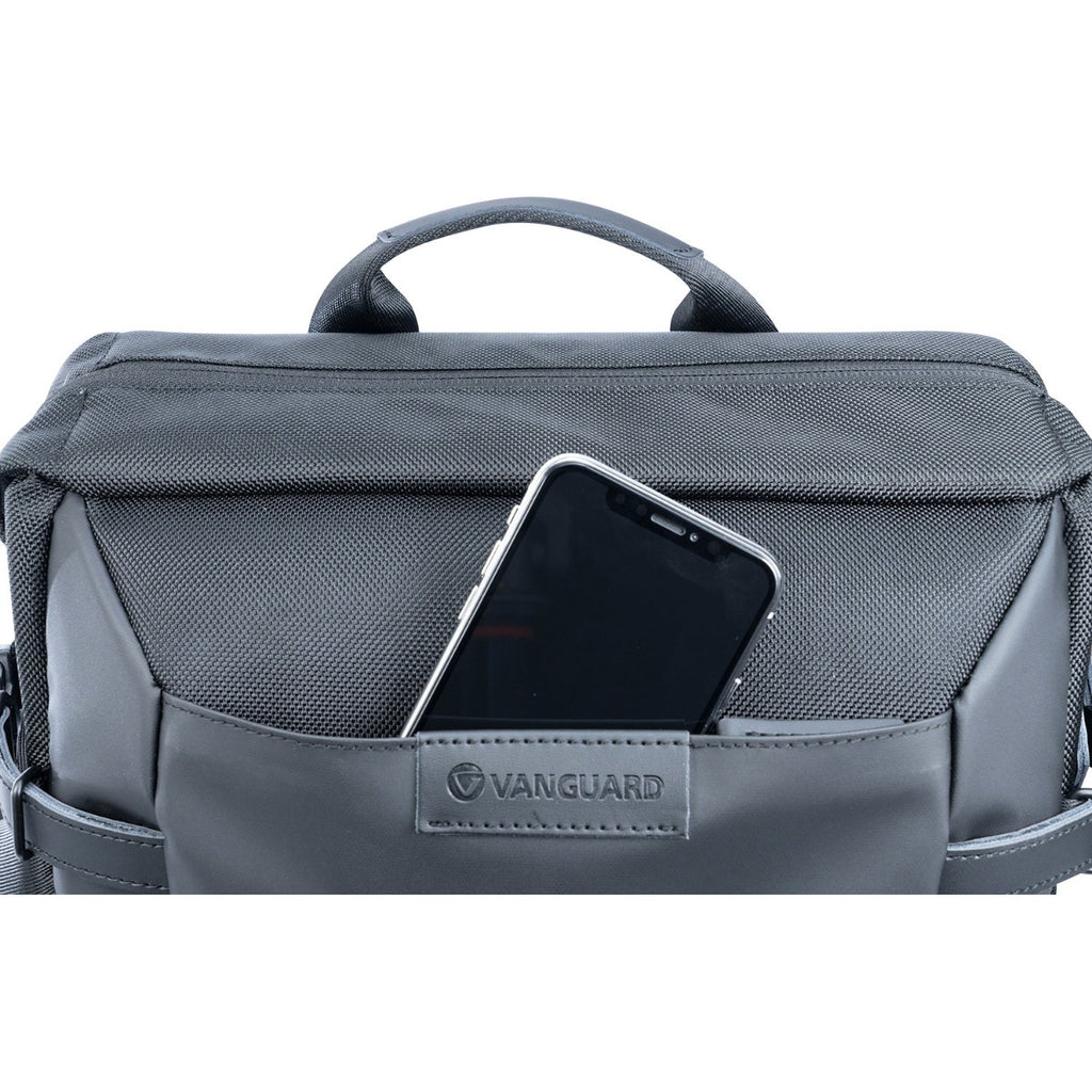 Vanguard VEO Select 49 Backpack - Black