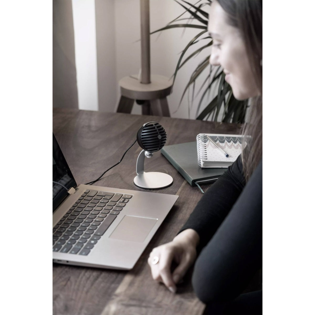  Shure MV5C - Home Office Microphone
