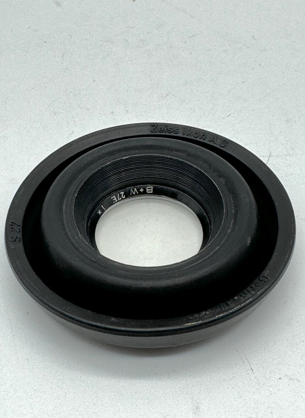 Used B+W 27mm Skylight Filter w. Zeiss Ikon AG 1109 S27 Lens Hood for Rollei 35T