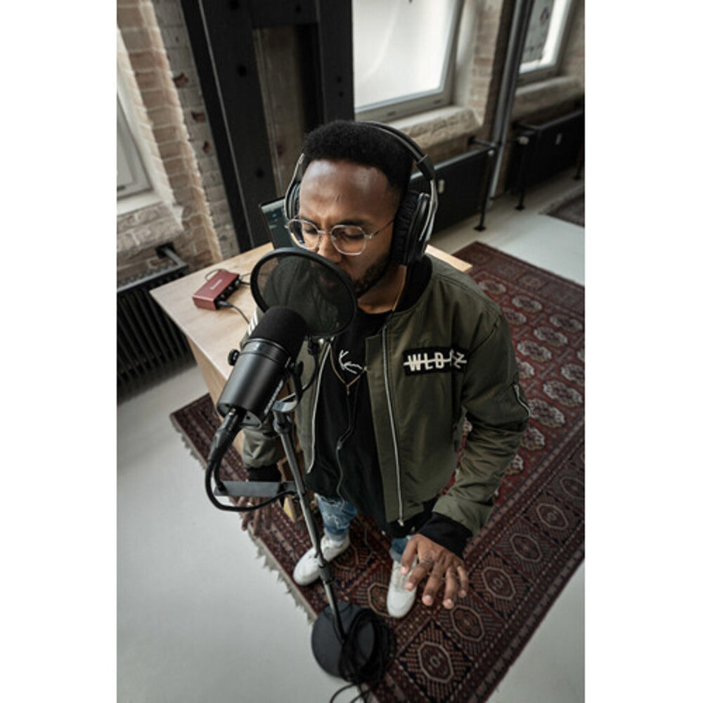 Shure MV7X - XLR Podcast Microphone