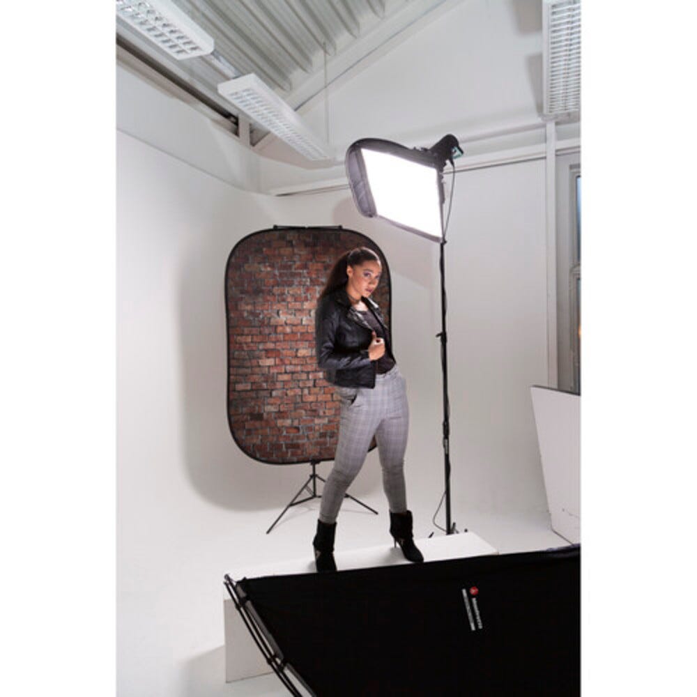 Manfrotto Urban Collapsible Background Crimson - 1.5x2.1m