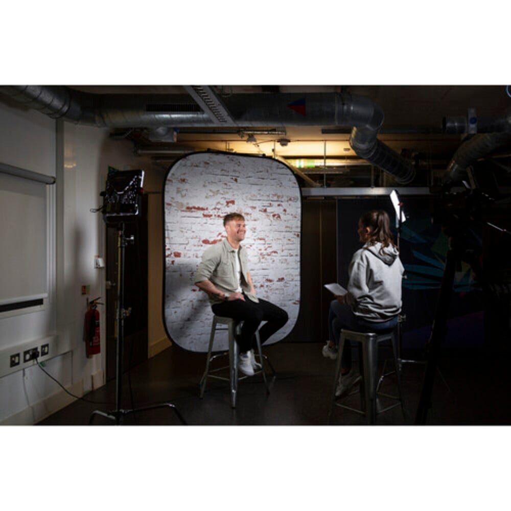 Manfrotto Urban Collapsible Background Crimson - 1.5x2.1m