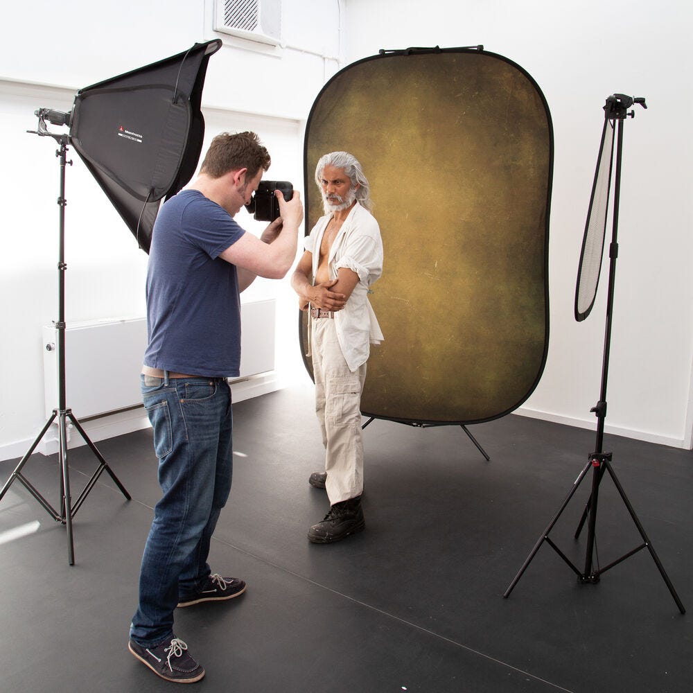 Manfrotto Vintage Collapsible Background Tobacco/Olive - 1.5x2.1m