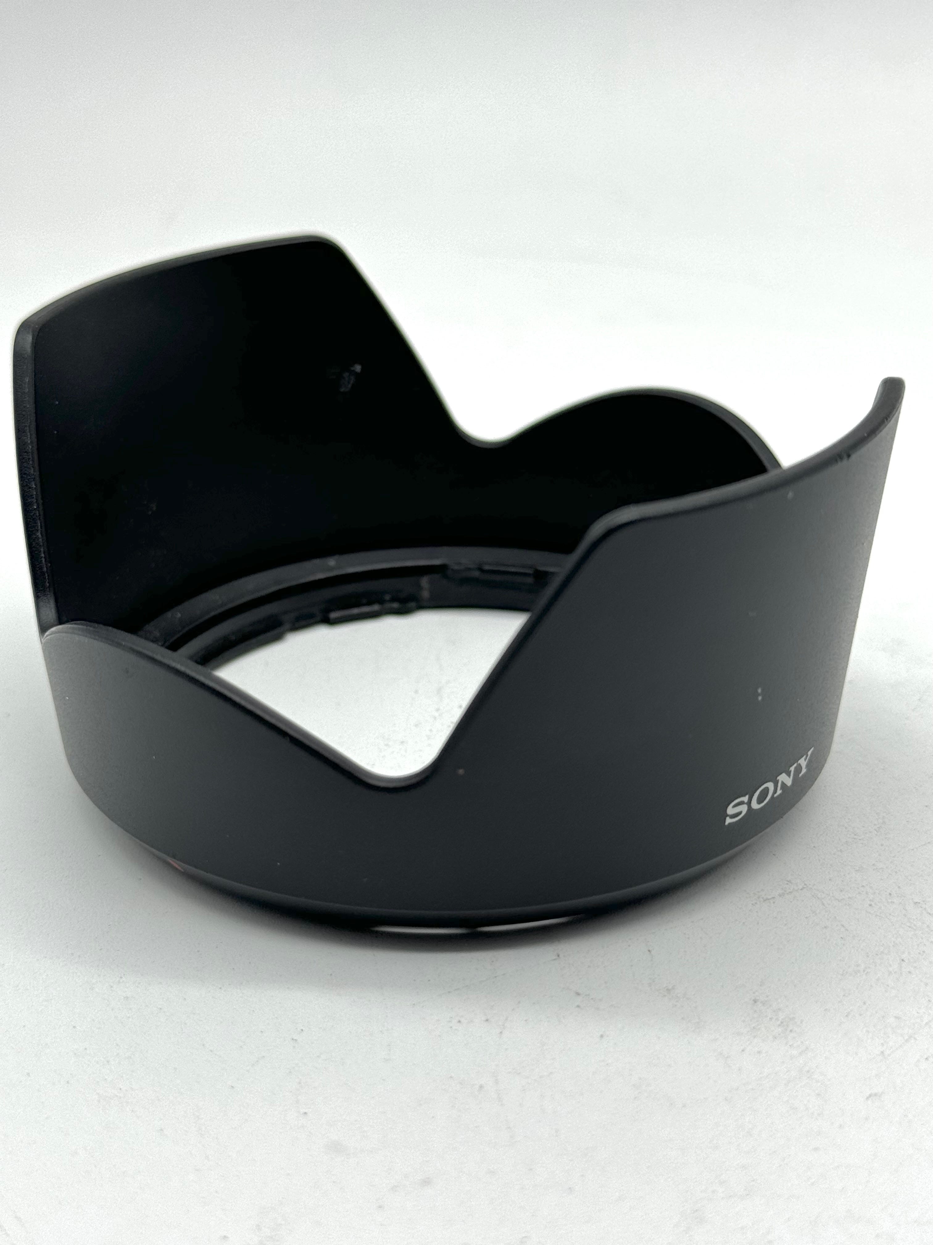 Used OEM Sony ALC-SH153 Lens Hood (Bayonet) for 18-135mm f/3.5-5.6 OSS lens