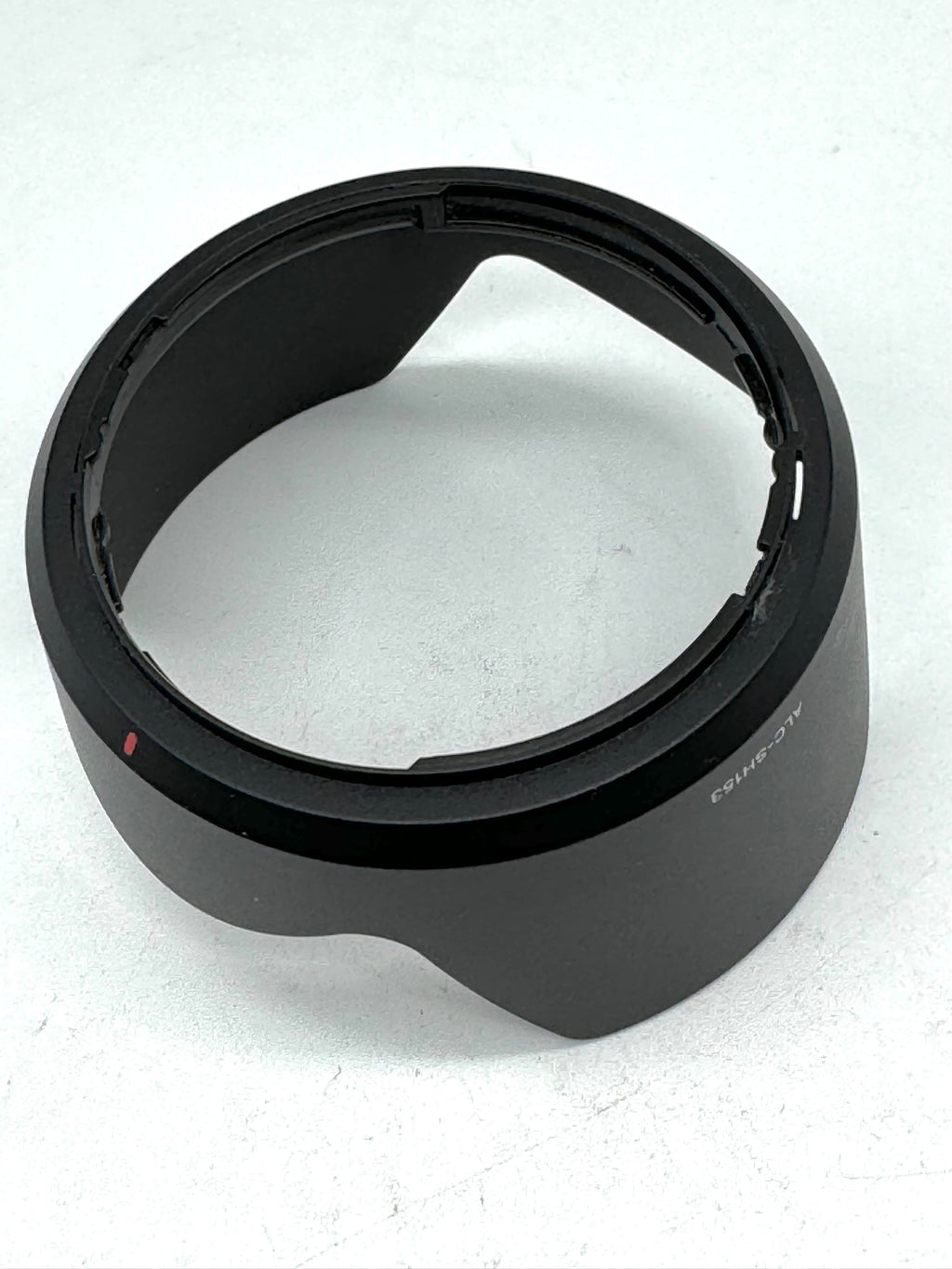 Used OEM Sony ALC-SH153 Lens Hood (Bayonet) for 18-135mm f/3.5-5.6 OSS lens