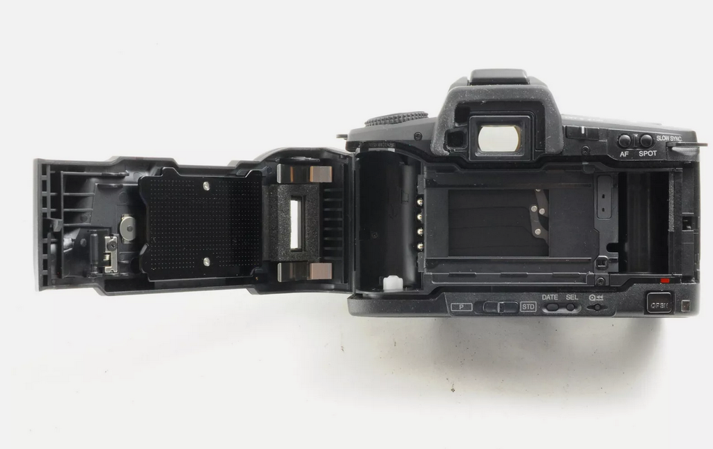 Used Olympus µ mju Zoom 105 Zoom Gold (Point & Shoot 35mm Film Camera) S/N 5766331