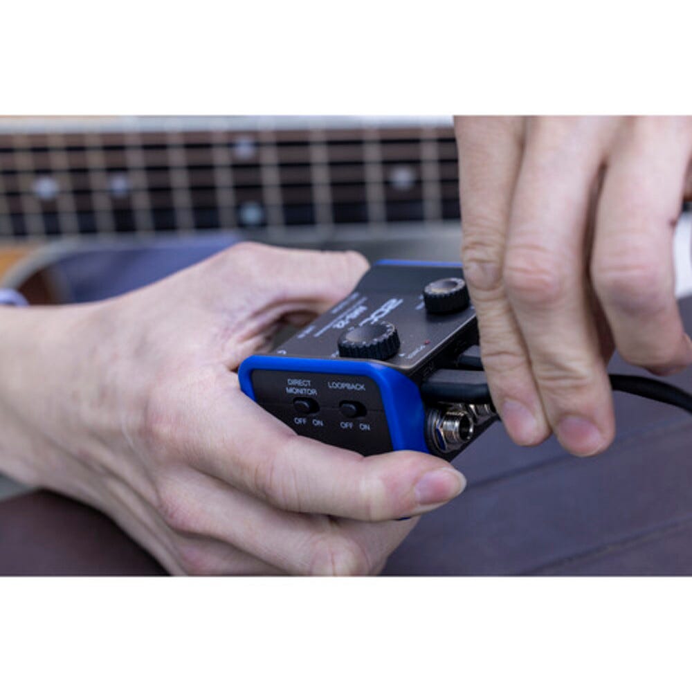 Zoom AMS-22 2-In/1-Out Audio Streaming Interface