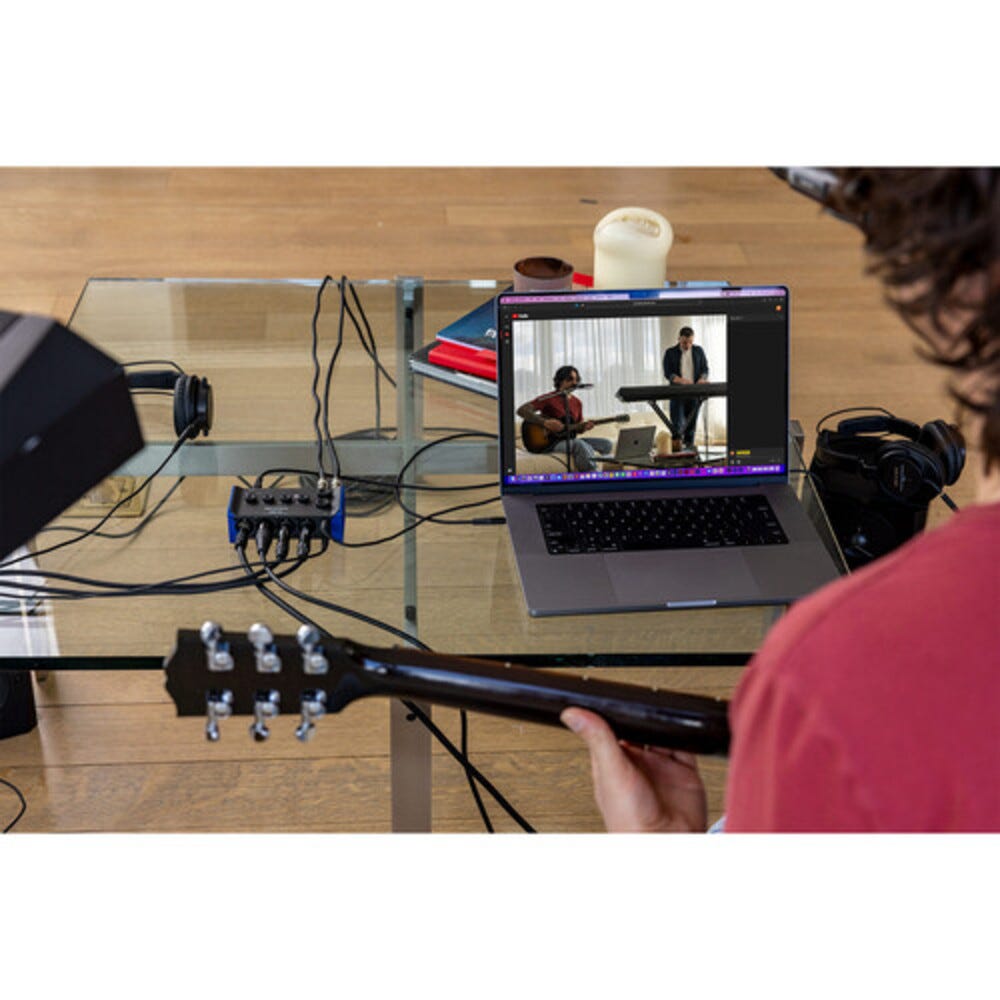 Zoom AMS-44 4-In/4-Out Audio Streaming Interface