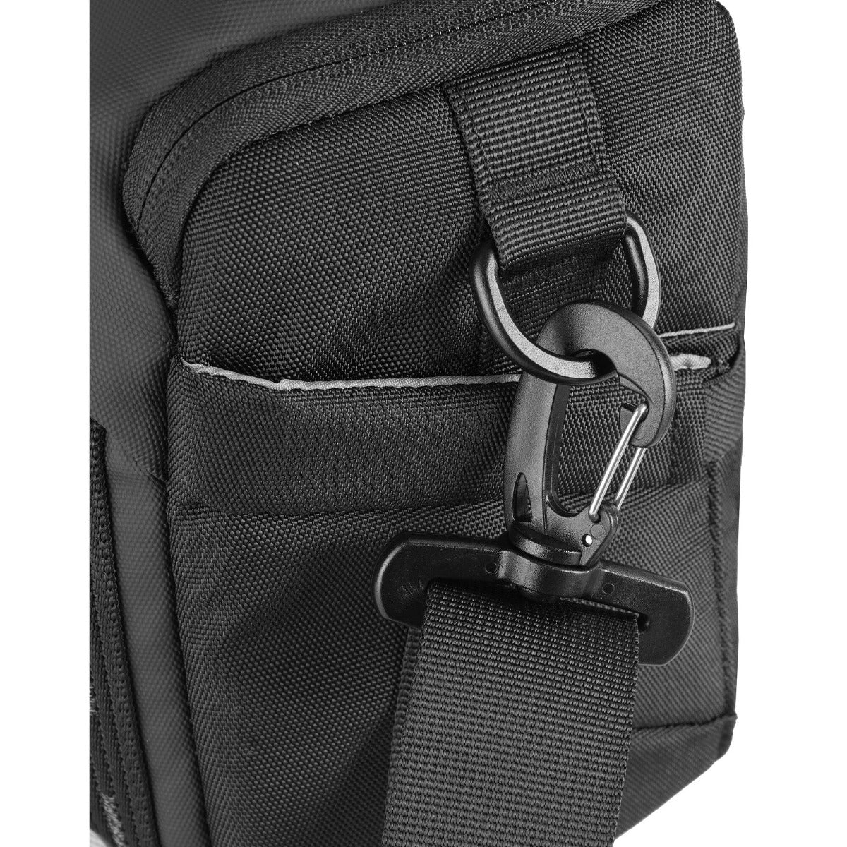 Vanguard VEO Adaptor 24M Shoulder Bag - Black 