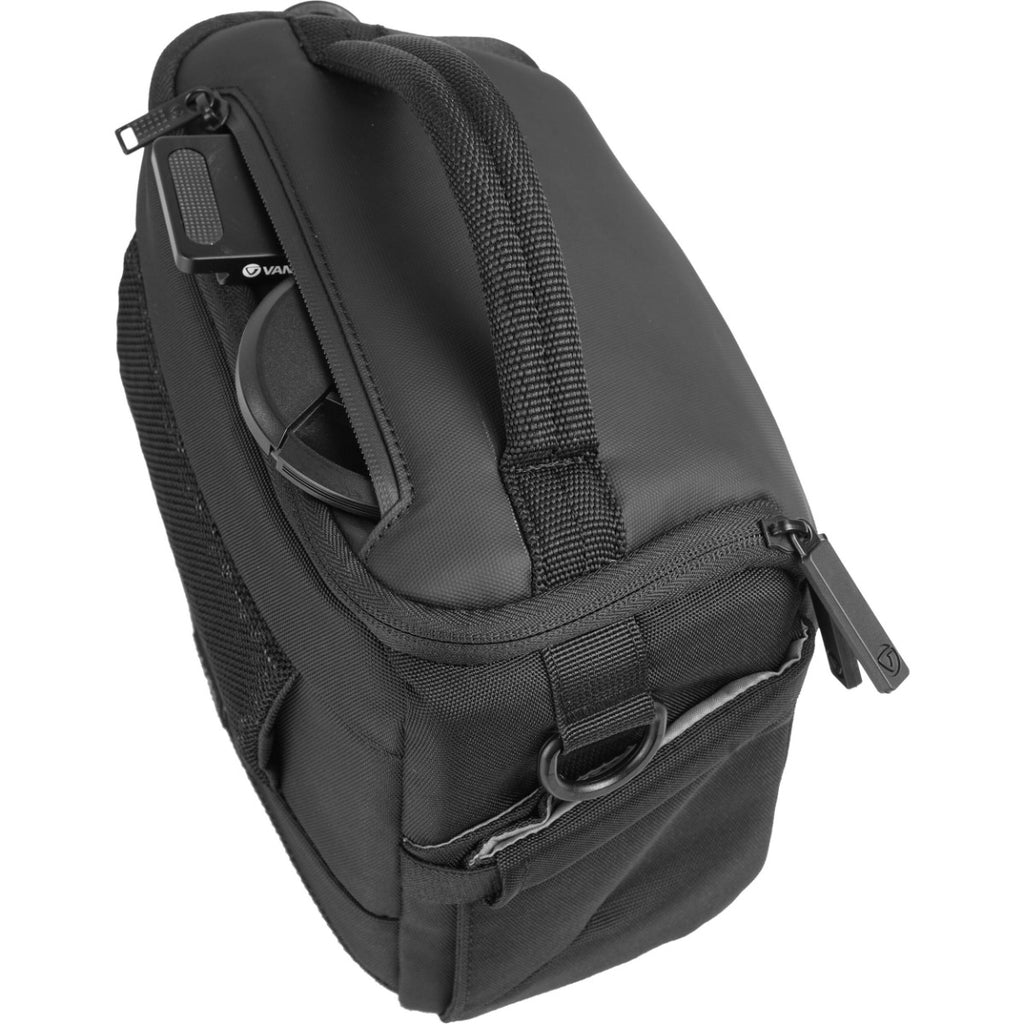 Vanguard VEO Adaptor 24M Shoulder Bag - Black 