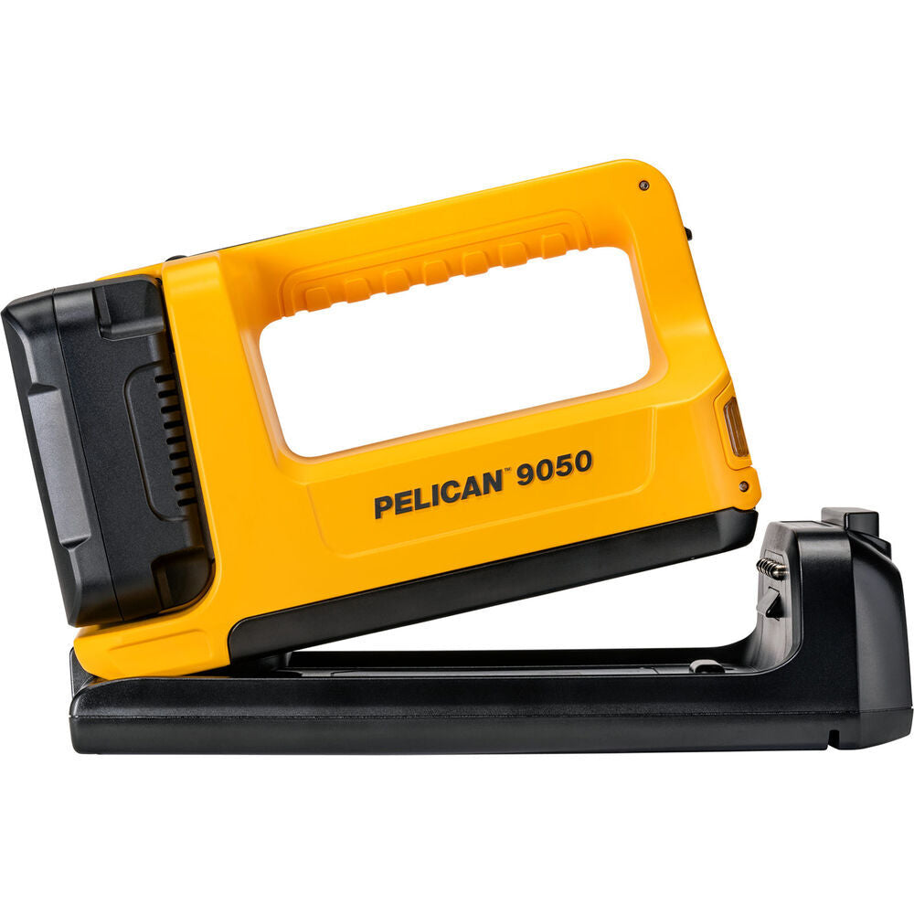 Pelican 9050 Torch