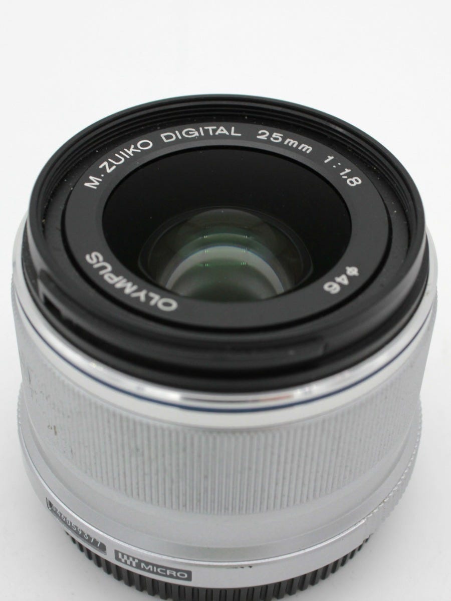 Used Olympus M-ZUIKO 25mm F1.8 Silver SN: 346059377