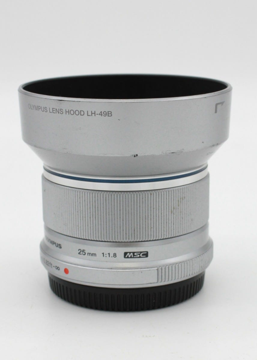 Used Olympus M-ZUIKO 25mm F1.8 Silver SN: 346059377