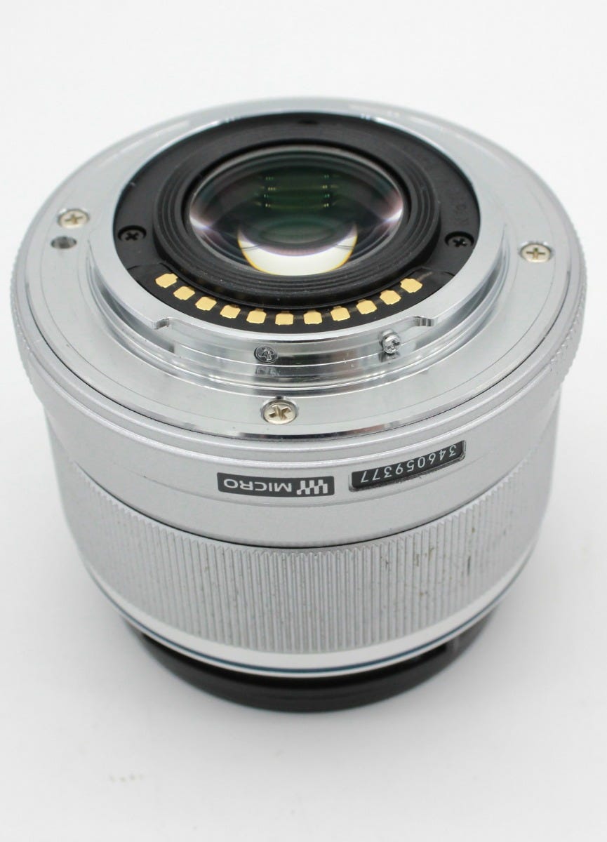 Used Olympus M-ZUIKO 25mm F1.8 Silver SN: 346059377