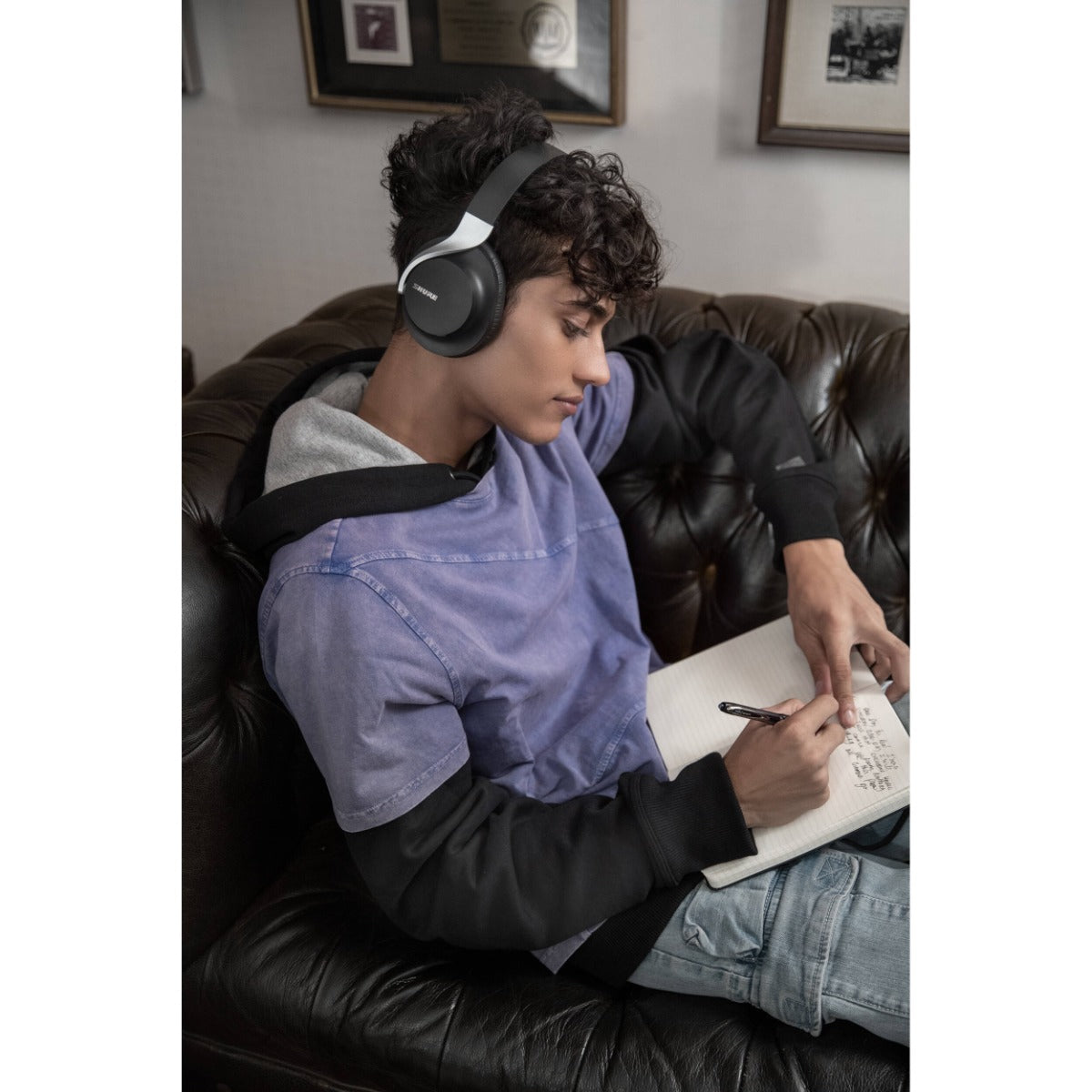 Shure AONIC 40 - Wireless Active Noise Cancelling Over-Ear Headphones - Black