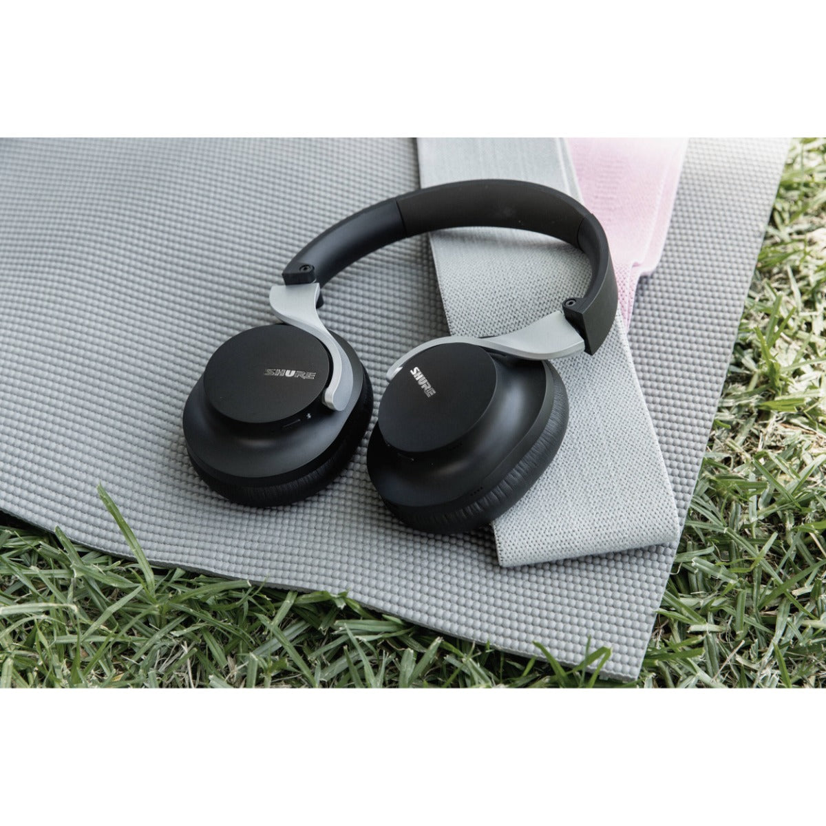Shure AONIC 40 - Wireless Active Noise Cancelling Over-Ear Headphones - Black