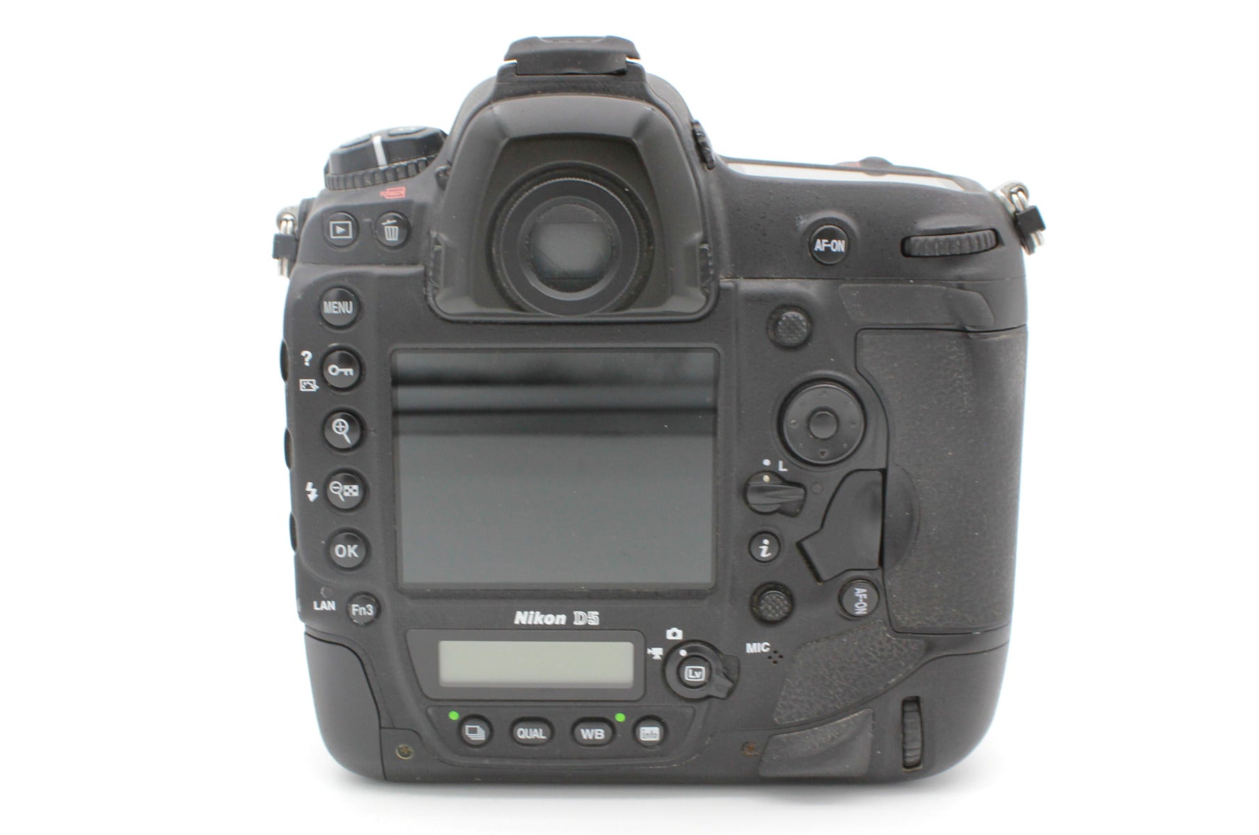 Used Nikon D5 Body Only Dual CF Slots Version S/N 7500241