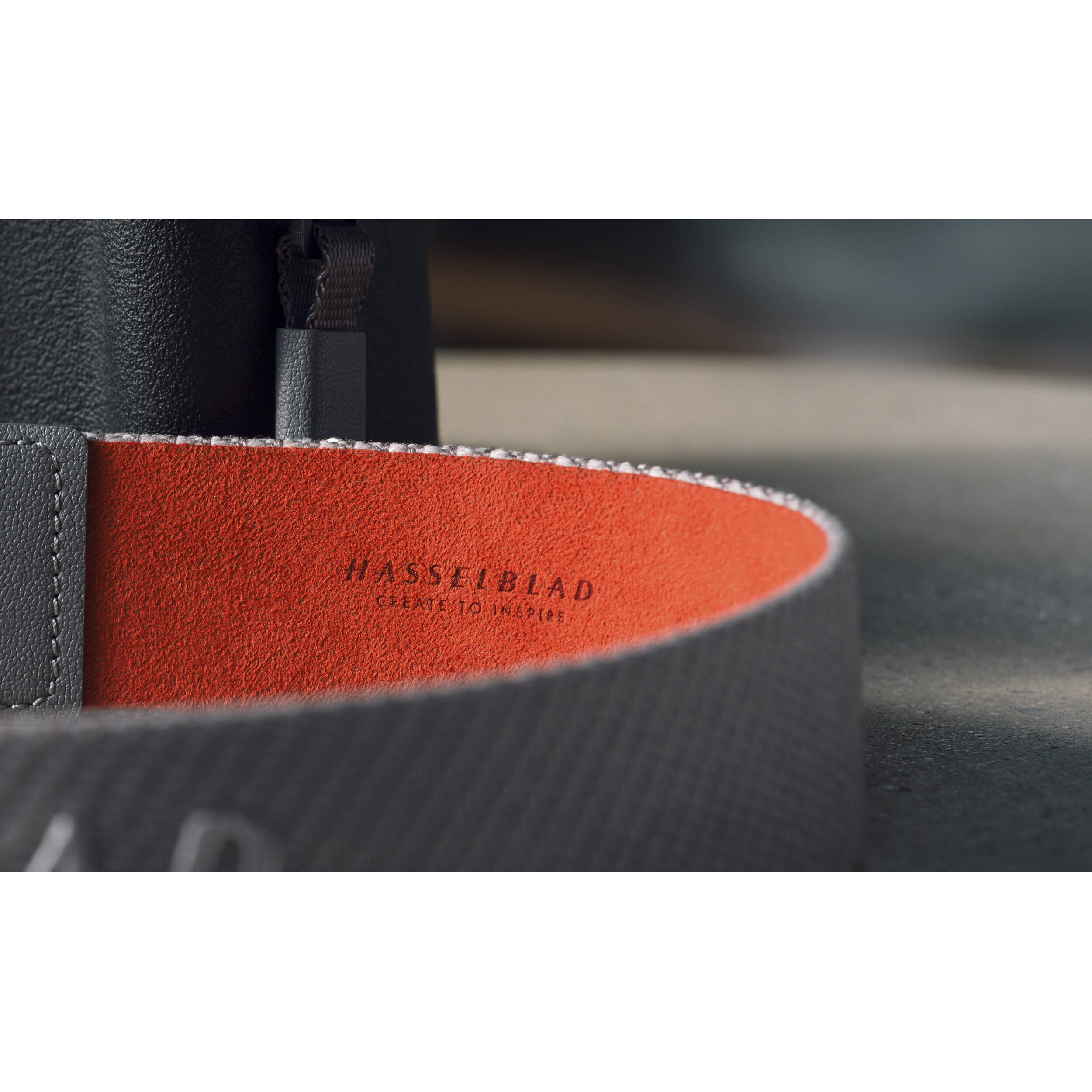 Hasselblad Vandra X2D & 907 Camera Strap