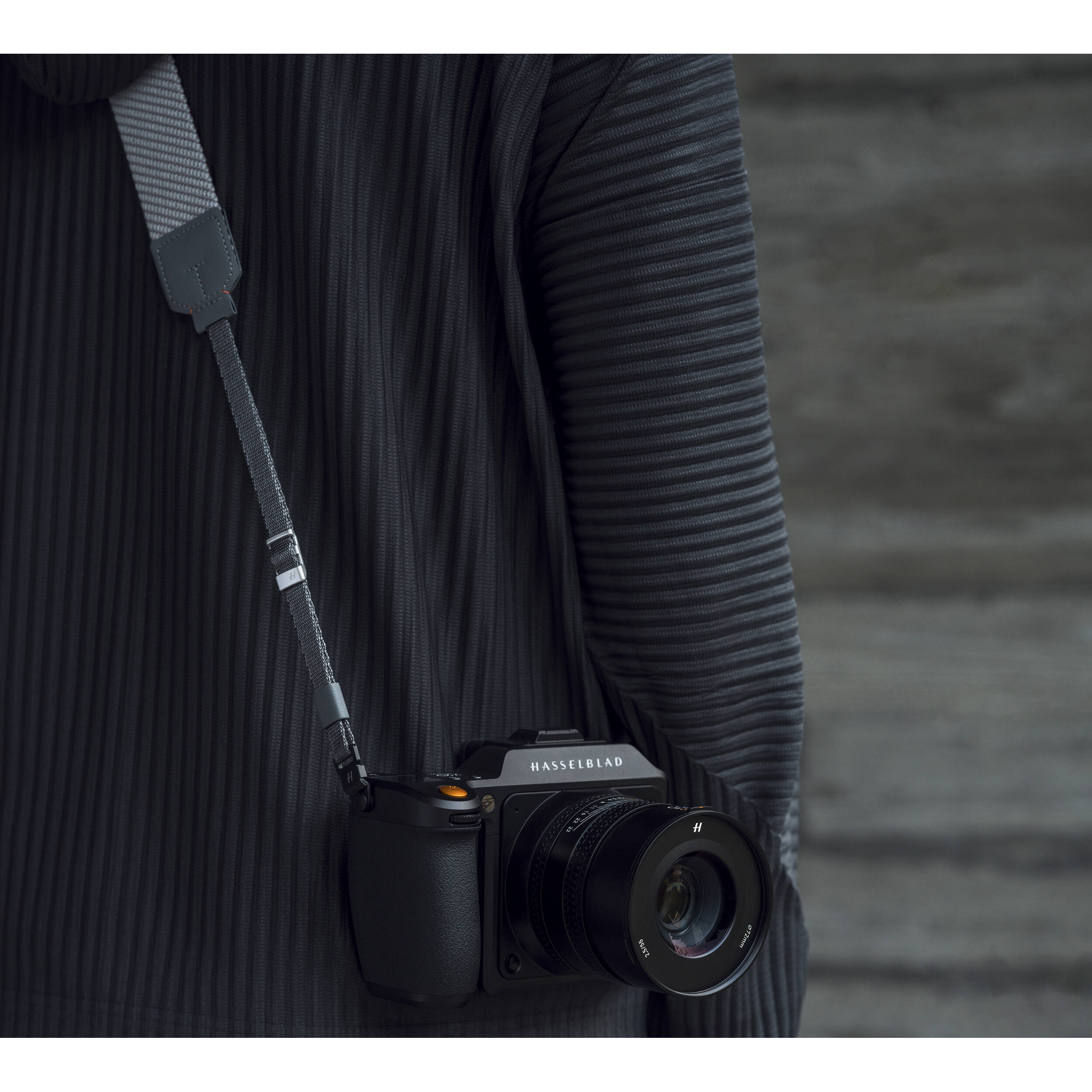 Hasselblad Vandra X2D & 907 Camera Strap