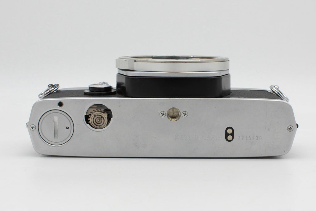 Used Olympus OM-1n Film SLR Body only  SN:2215230 (Lightmeter not working)
