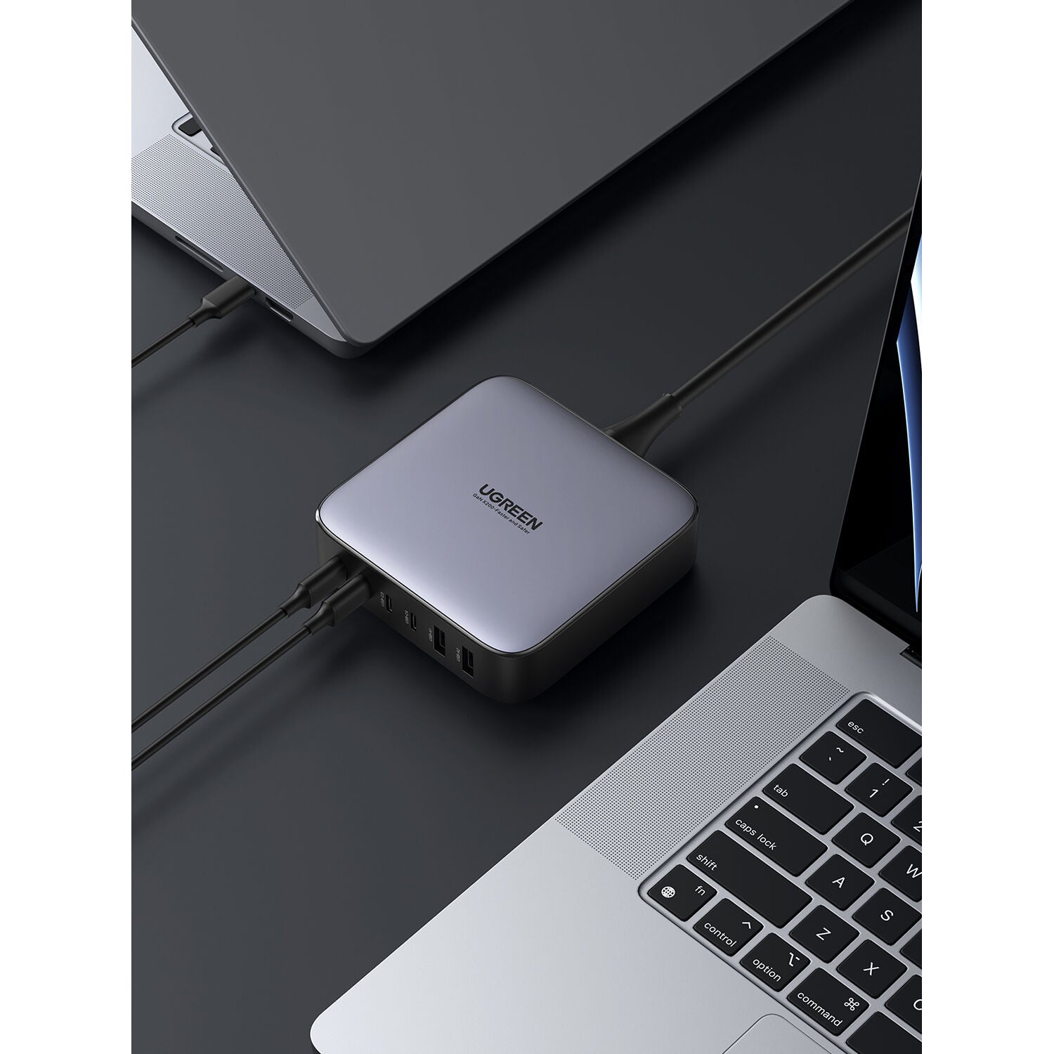 Ugreen Nexode 200W USB-C GaN 6 Ports Desktop Charger