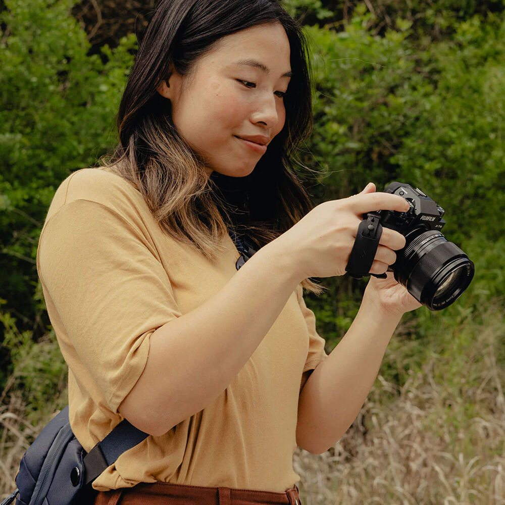 Open Box Peak Design - Micro Clutch L-Plate (for cameras with a grip)