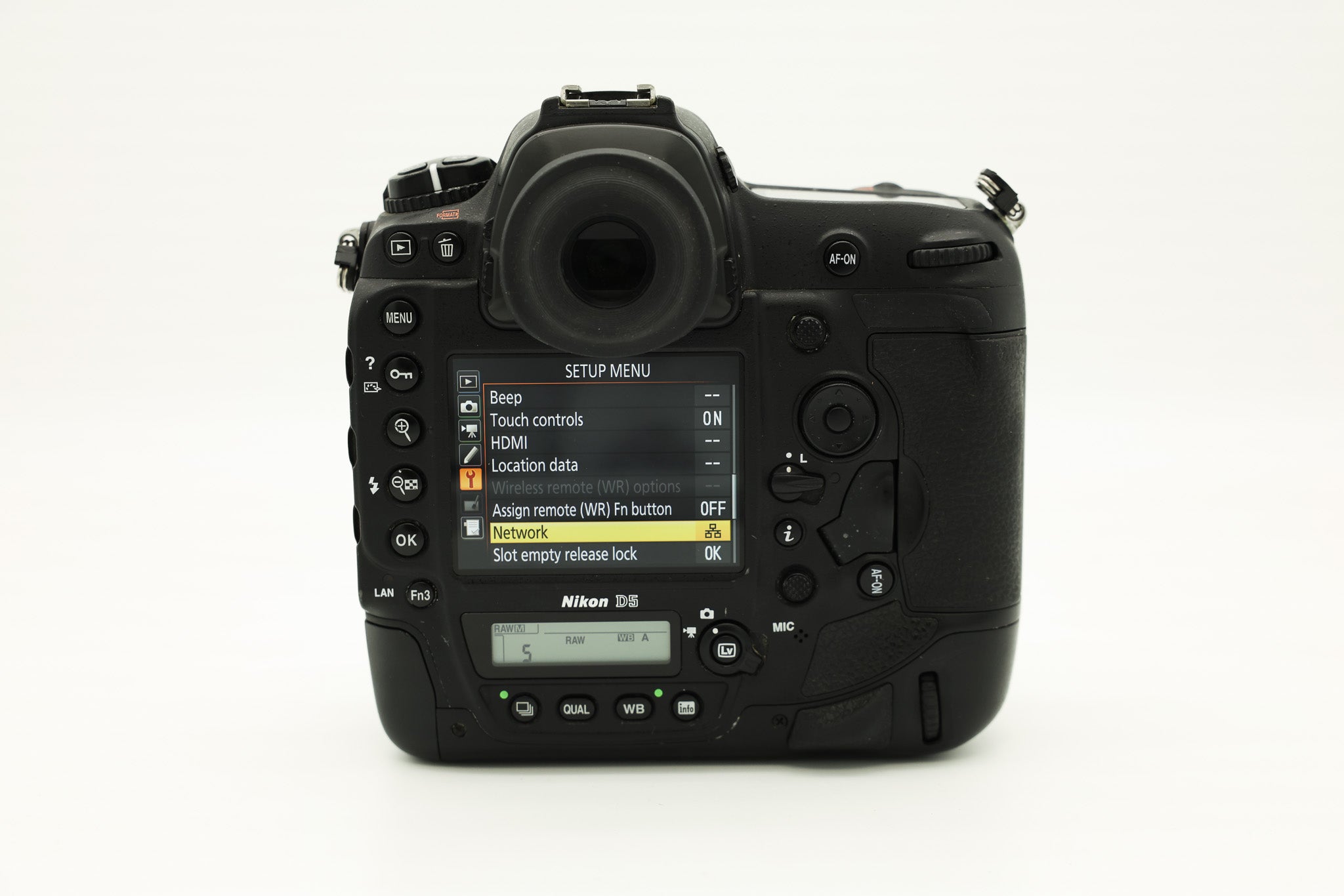 Used Nikon D5 DSLR with XQD Dual Card Slots (Body Only S/N 7400239