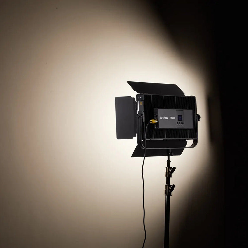 Damaged Box Godox P200Bi 200w Bi Colour LED Panel Inc Barndoor