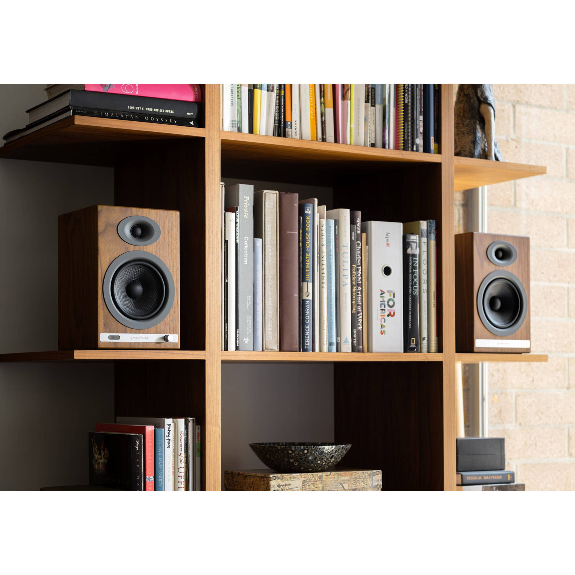 Audioengine HD5 Wireless Speaker System (Walnut)