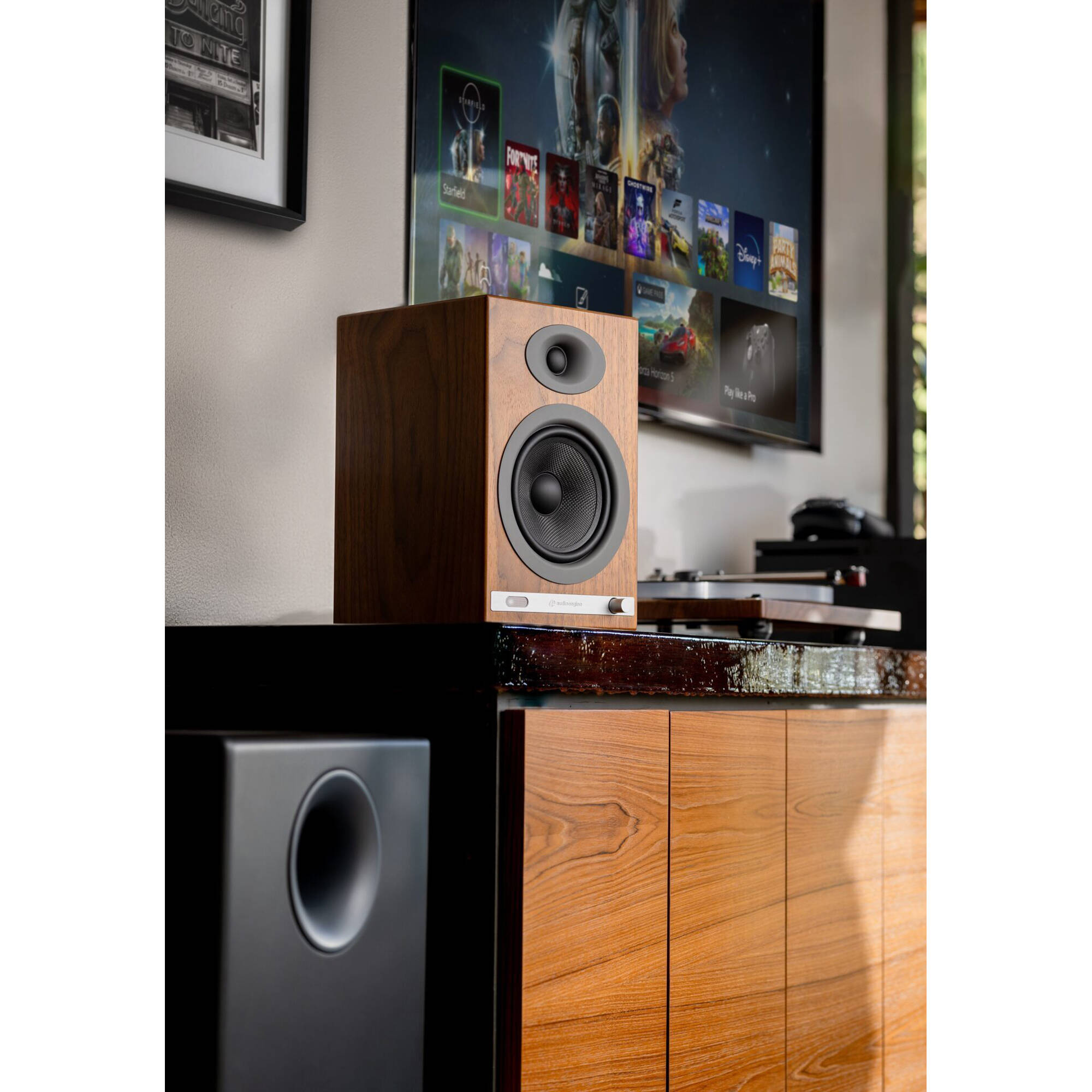 Audioengine HD5 Wireless Speaker System (Walnut)