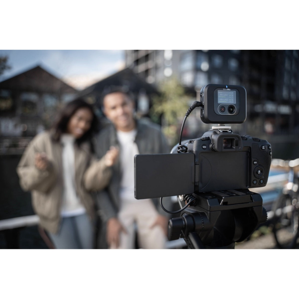 Shure MoveMic Two Receiver Kit - Two-Channel Wireless Lavalier Microphone System