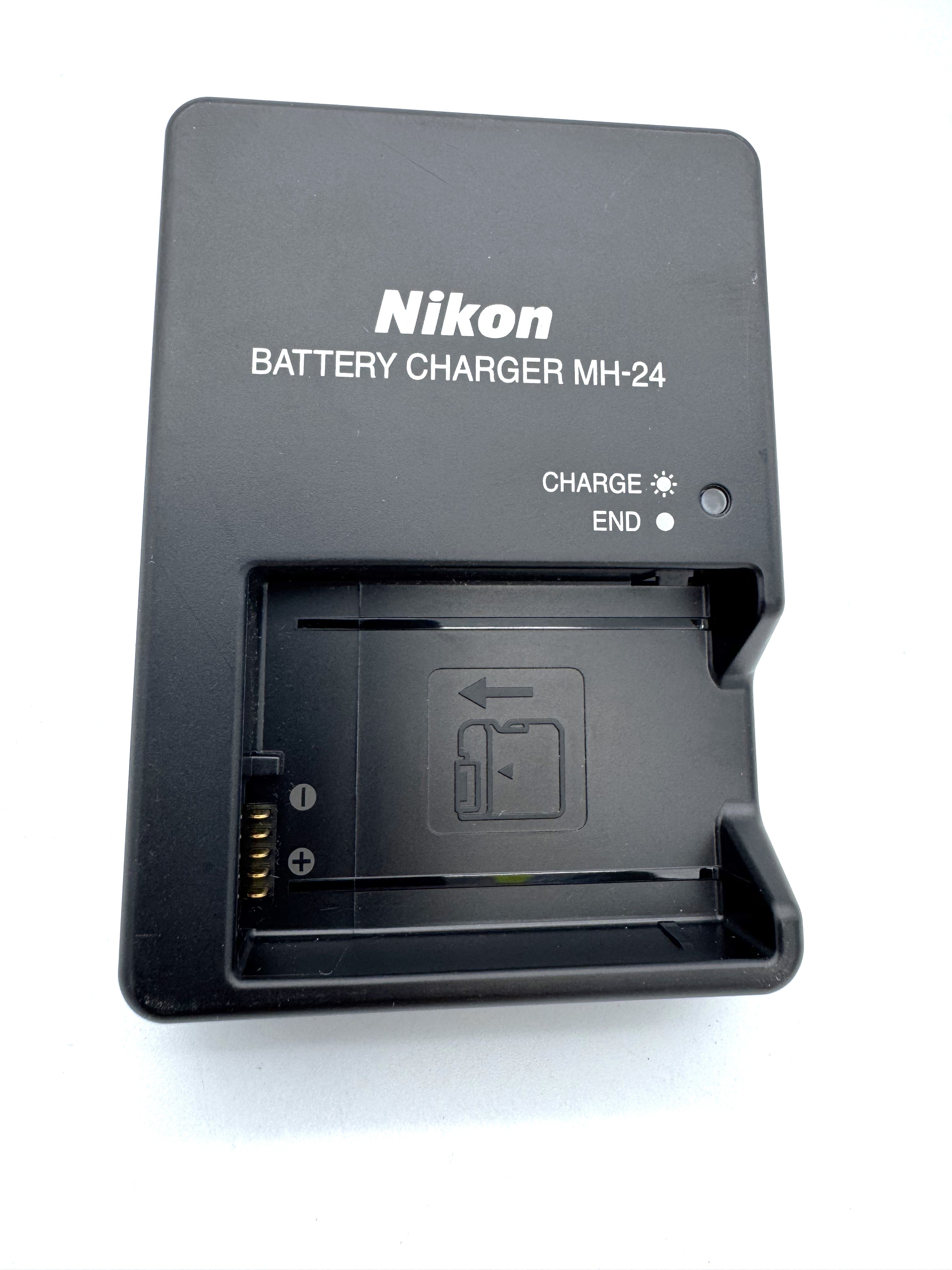No Box - Nikon MH-24 Quick Charger for EN-EL14 Batts - Standard UK Plug -Type G