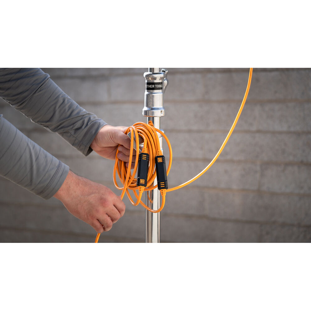 Tether Tools TetherPro 9.4m USB-C/USB-C Straight To Right Black