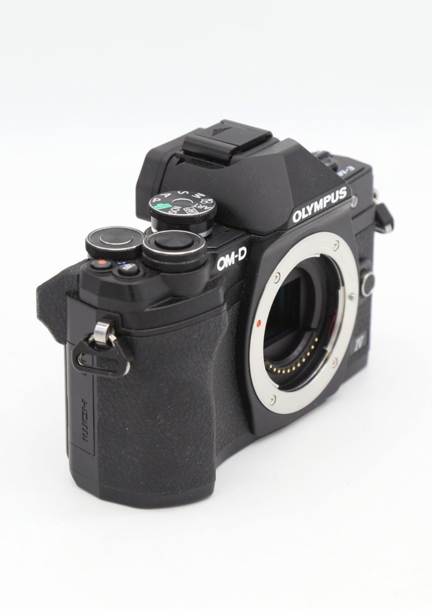 Used Olympus OM-D E-M10 IV Body Only S/N: BJHA27434
