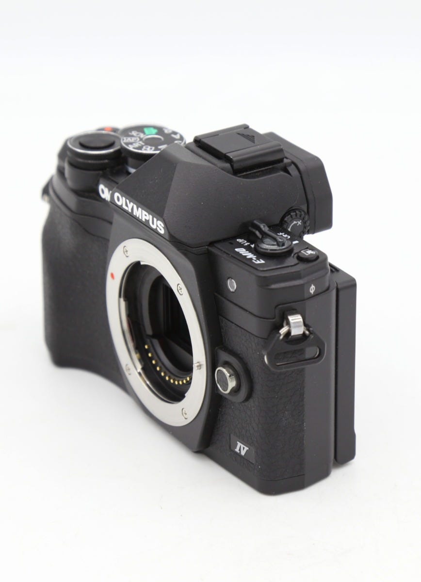 Used Olympus OM-D E-M10 IV Body Only S/N: BJHA27434