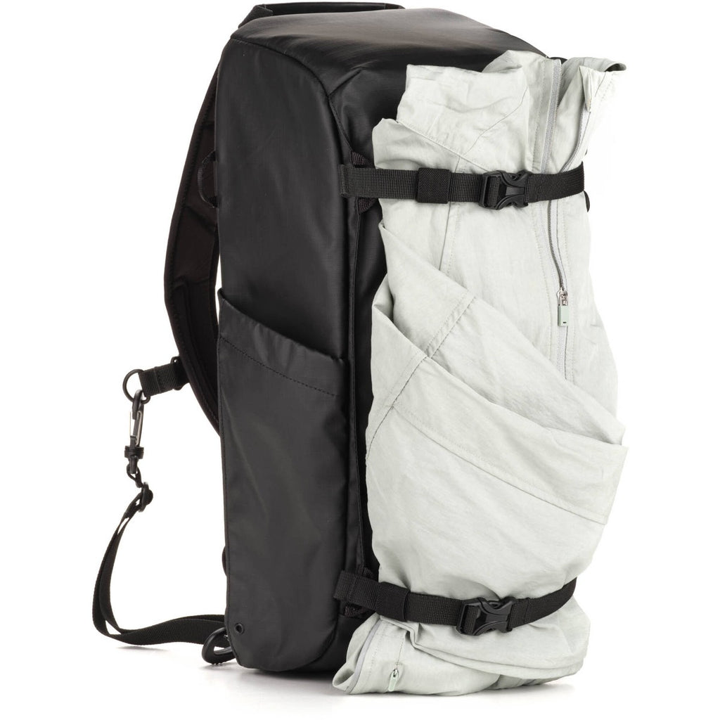 Tenba Solstice v2 16L Sling Bag - Black