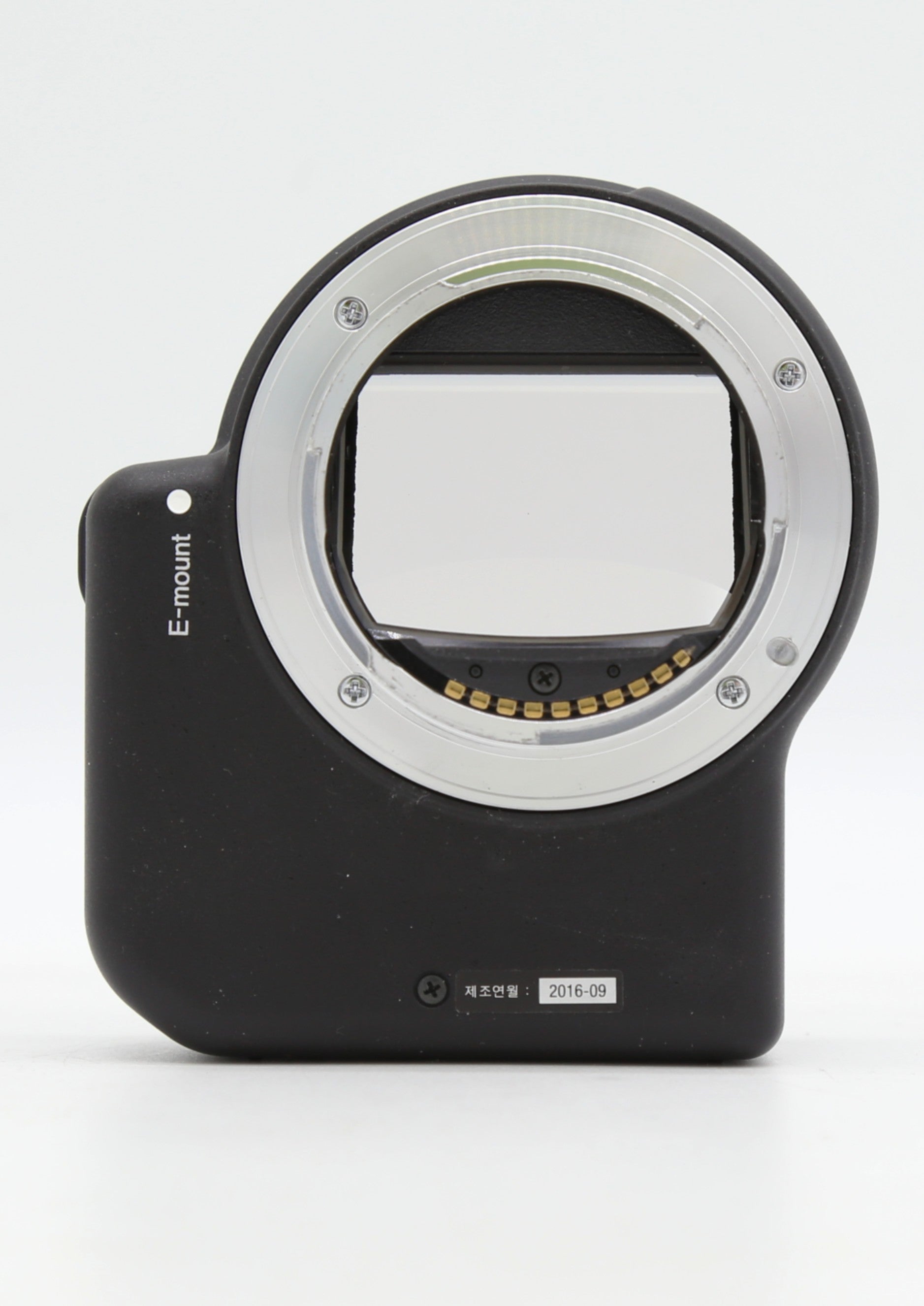 Used Sony LA-EA4 Sony A TO E Mount S/N S014029634E