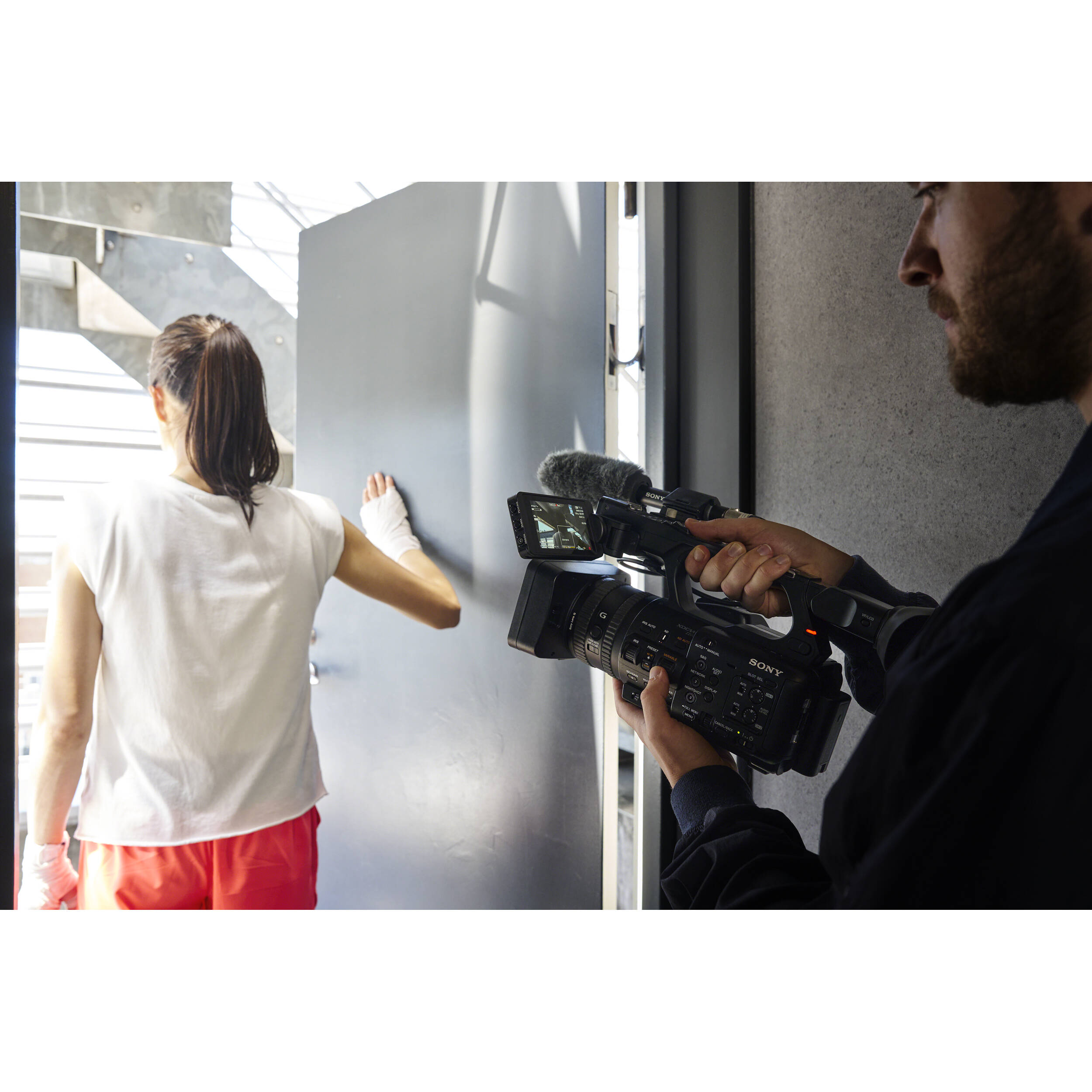 Sony PXW-Z200 XDCAM Camcorder