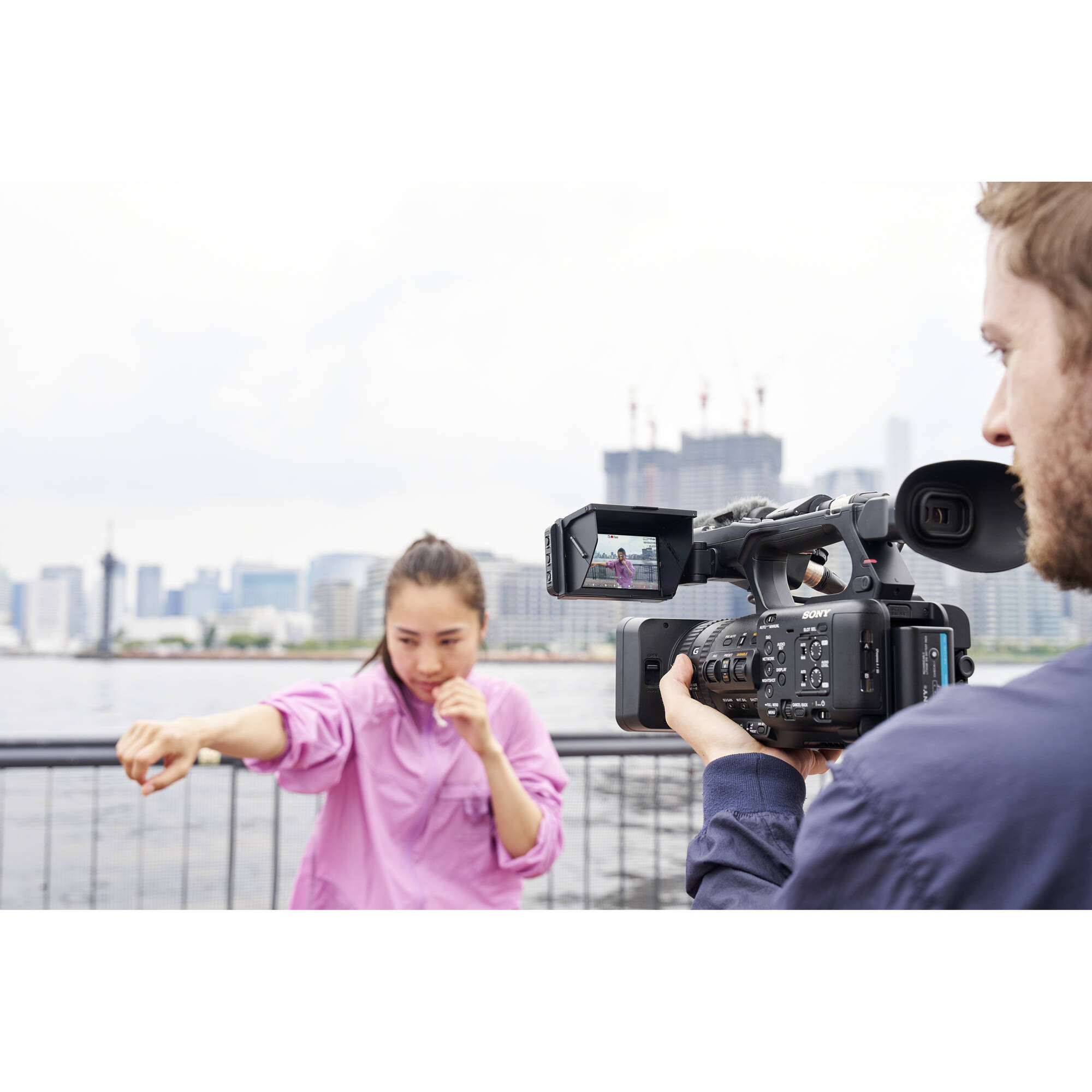 Sony PXW-Z200 XDCAM Camcorder