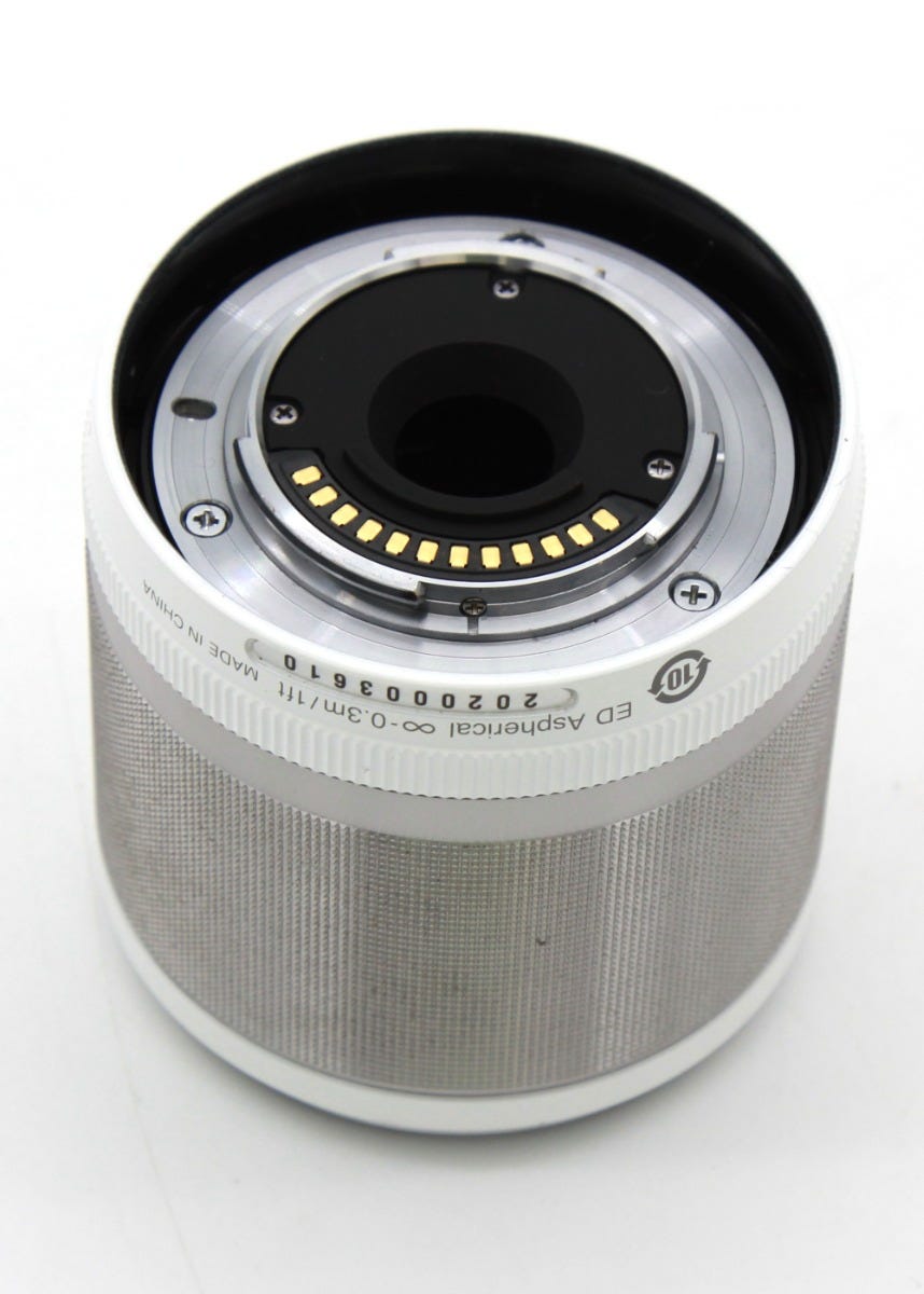 Used Nikon AW1 with 11-27.5mm f3.5-5.6 SN: 63001011