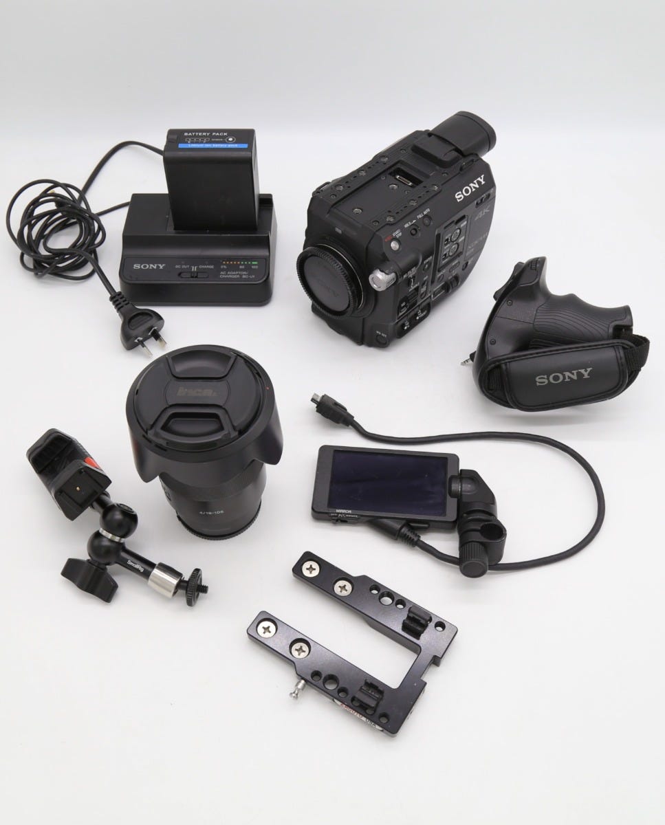 Used Sony PXW-FS5 XDCAM Super 35 Camera System SN:1601962 w. 18-105mm G OSS