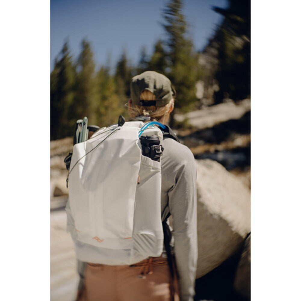 Peak Design Outdoor Backpack 25L - Cloud